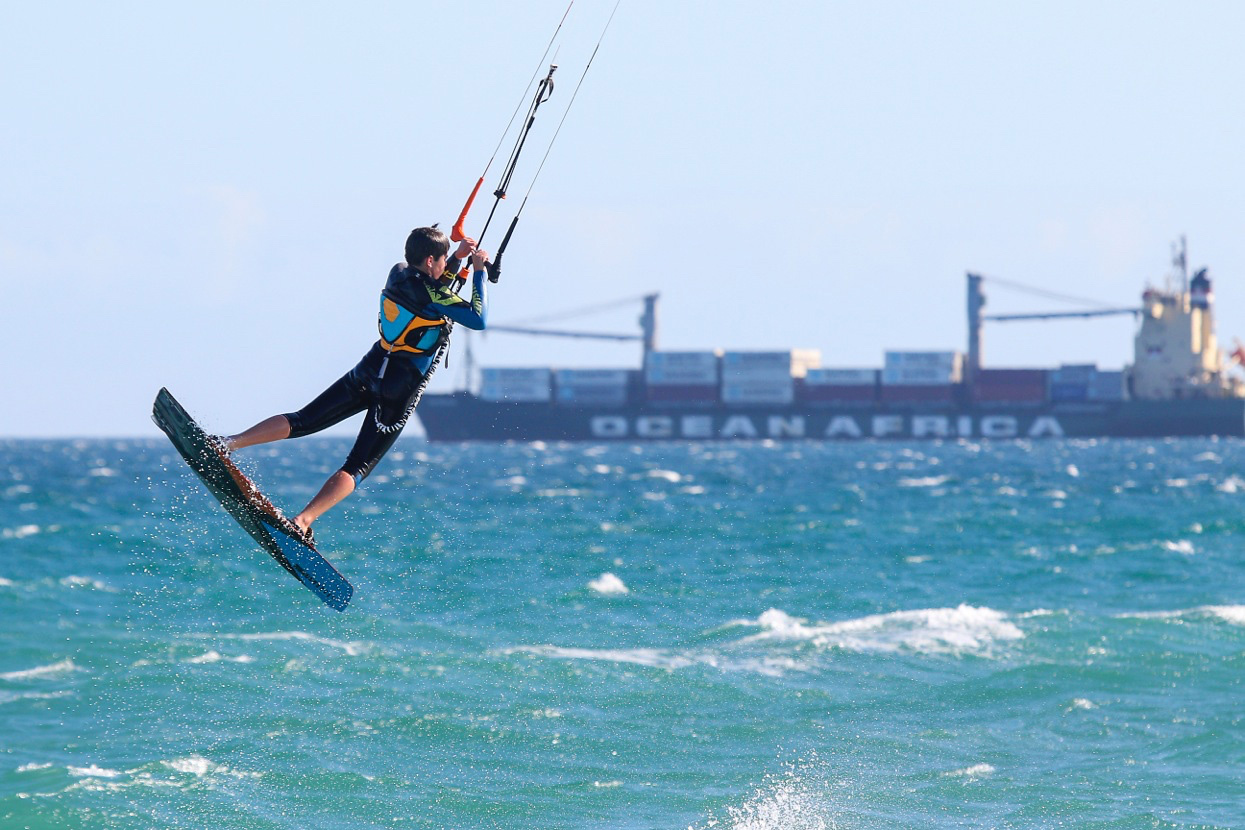 Cameron-Ireland-Cabrinha-Kiting-2